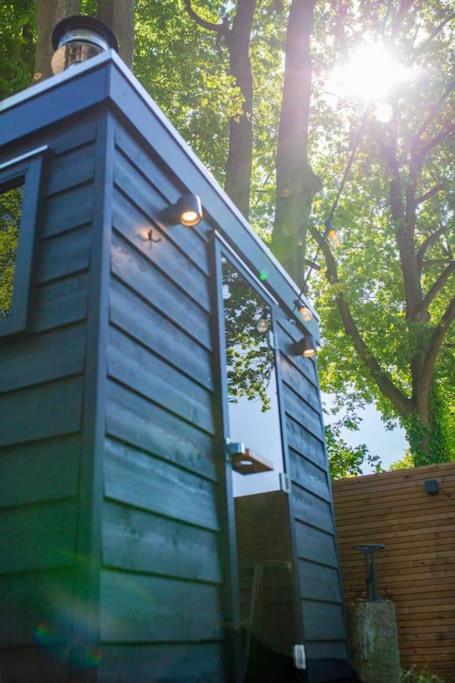 86, Bed & Outdoor Wellness - Sauna, Hottub, Icebath & Outdoor Shower Included! Ойстервейк Екстер'єр фото
