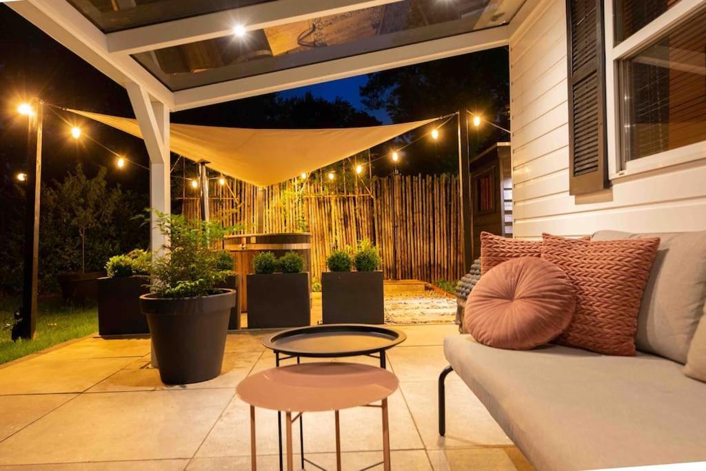 86, Bed & Outdoor Wellness - Sauna, Hottub, Icebath & Outdoor Shower Included! Ойстервейк Екстер'єр фото